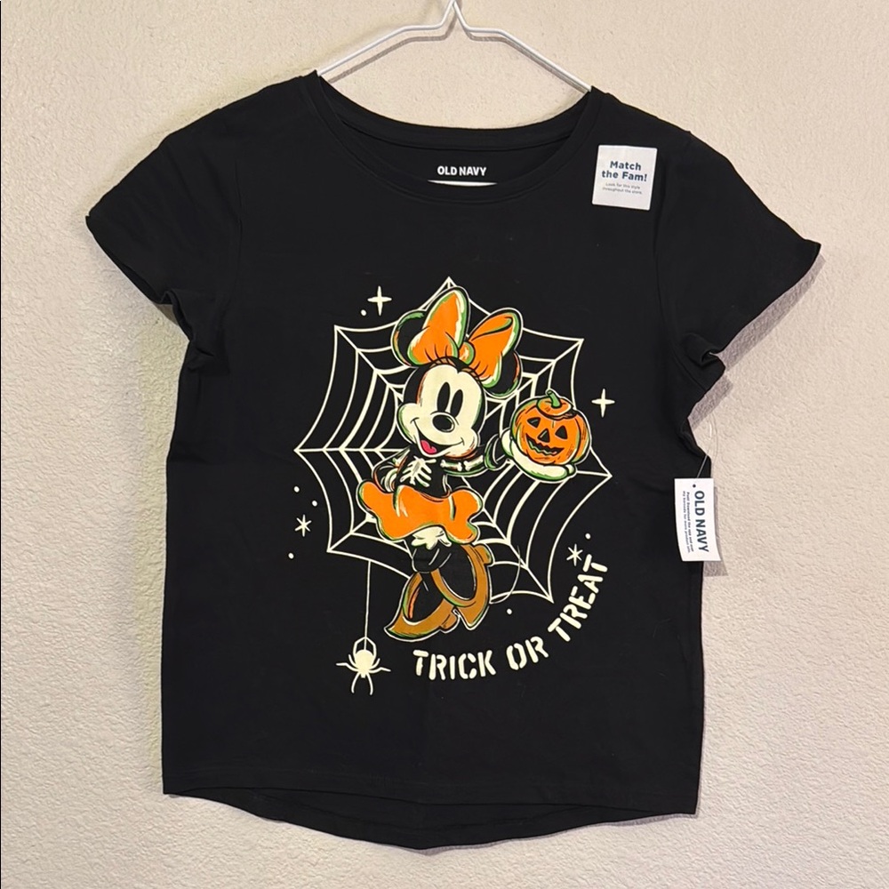 Old Navy Black and Orange Halloween Tee with Cartoon Design